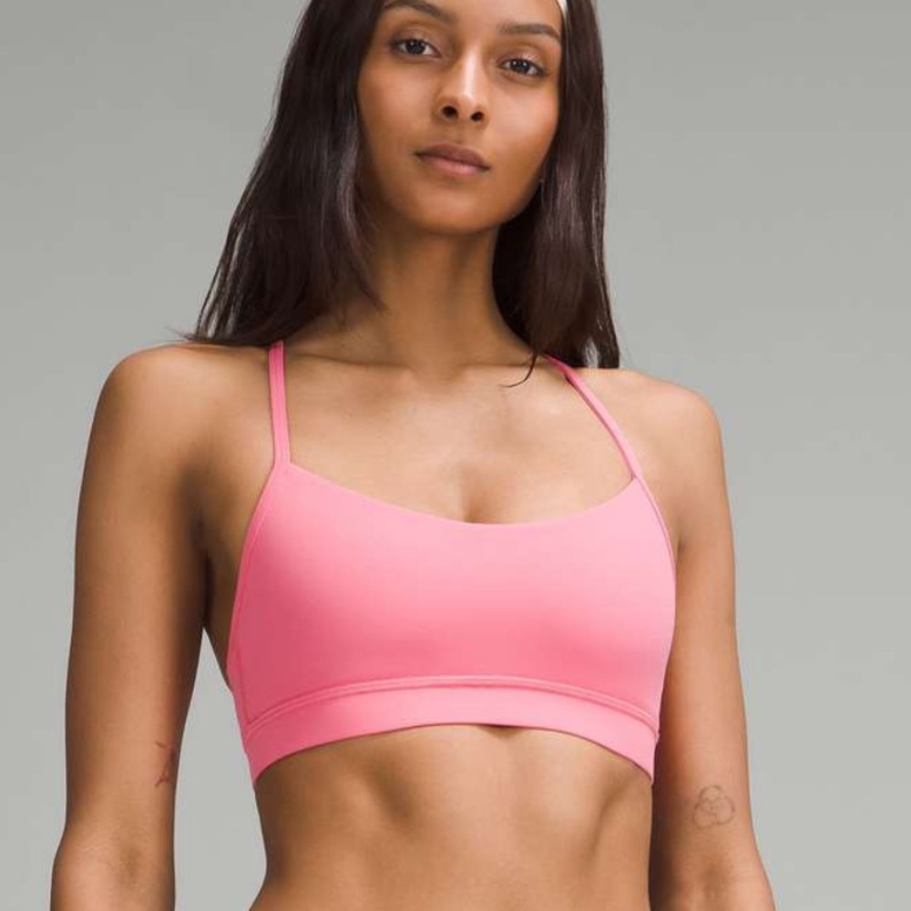 Lululemon Flow Y Bra Nulu & Align Hugh rise short 4" Sakura Pink